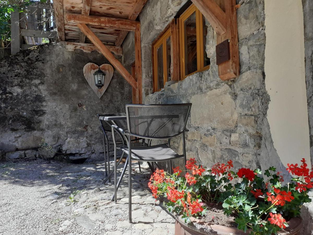 La Grange De Pimberty - Beautiful Apartments 27 Miles From Geneva Vailly Exterior photo